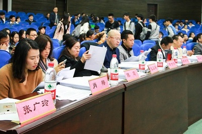 激發(fā)創(chuàng)意，營(yíng)銷天翼——2017“飛Young甜橙杯”湖北省大學(xué)生營(yíng)銷策劃挑戰(zhàn)賽決賽回顧與展望